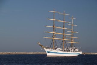Mir entering the port of Constanta